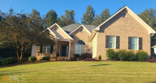 112 Glencrest Dr, Commerce, GA 30529-3075