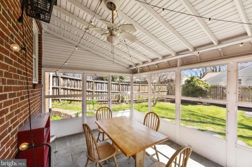 9905 Markham St, Silver Spring MD 20901-2233 exterior