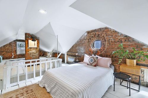 2612 Hemlock St, Cincinnati OH  45206-1608 exterior