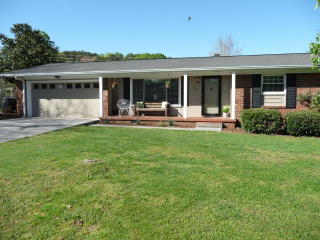 1315 Ridgefield Cir, Chattanooga, TN 37412-2241