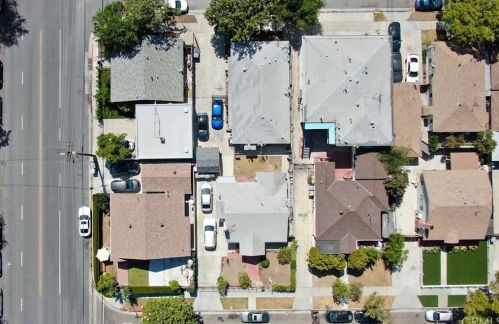 1026 Columbus Ave, Glendale CA  91202-2353 exterior