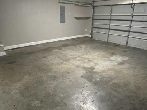 6318 Mc Cartney Ln, Garland TX 75043-5935 exterior