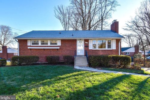 7719 Jervis St, Springfield VA  22151-2507 exterior