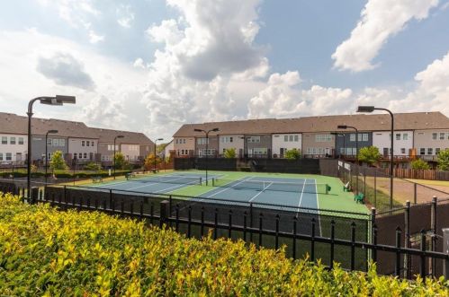 2035 Hatteras Way, Atlanta GA  30318-1084 exterior