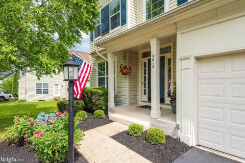 9812 Canmore Way, Bristow, VA 20136-2654
