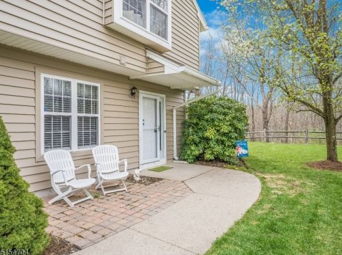 21 Pelican Pt, Fredon, NJ 07860-2803