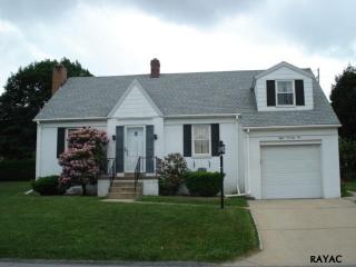 872 Clearmount Rd, York, PA 17403-4126