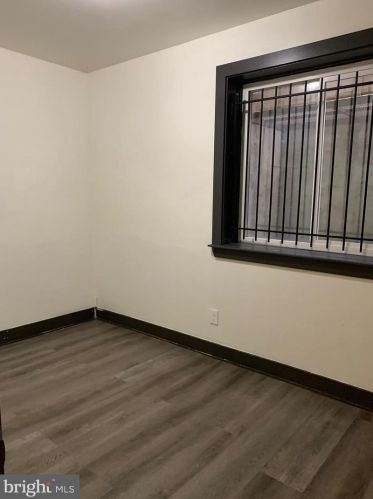 2036 19 St, Philadelphia PA 19121-4120 exterior