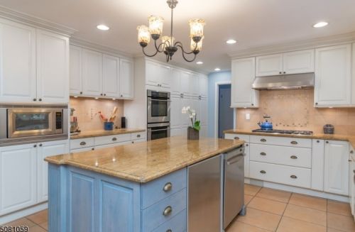 30 Deer Run Dr, Dover NJ  07869-4511 exterior