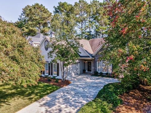 607 Villa Estates Ln, Holly Springs, GA 30189-2563