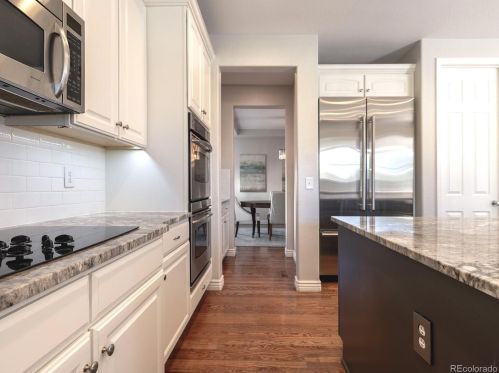 11937 Lake Ct, Englewood CO  80111-5291 exterior