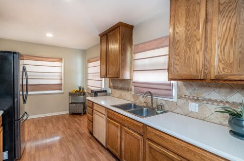 5318 Rochester St, Riverside CA  92504-2136 exterior