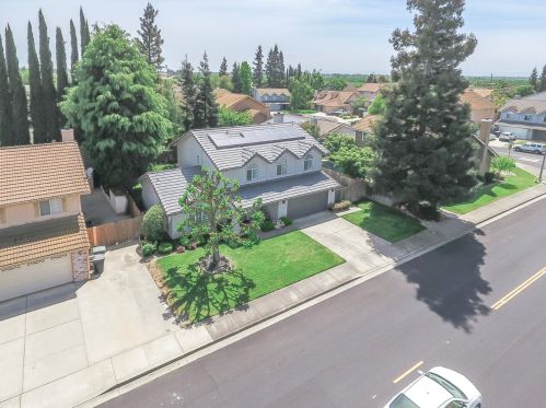 2845 Pontiac St, Valley Home, CA 95361-8213
