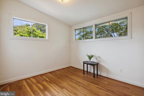 2205 Richland Pl, Silver Spring MD 20910-2331 exterior