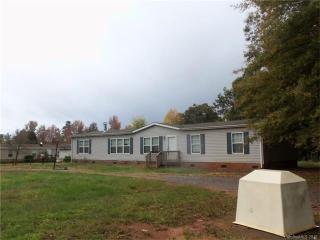 1394 Maiden Wood Cir, Maiden, NC 28650-9397