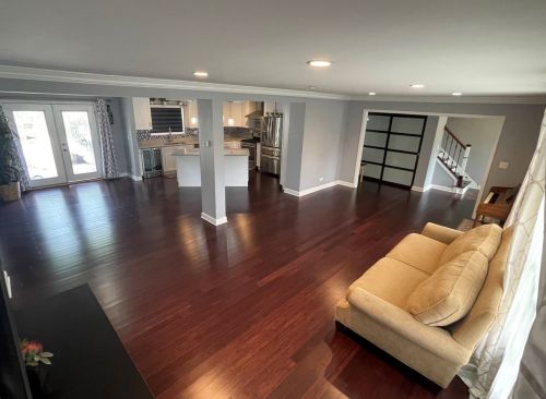 7411 Brookside Dr, Hanover Park, IL 60133-2675