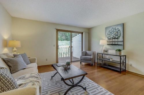3828 Denmark Ave, Saint Paul MN  55123-1446 exterior