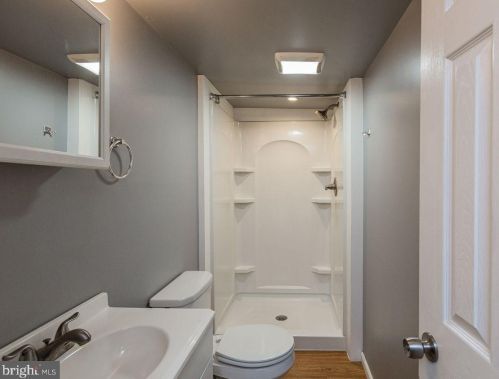 121 Vine St, Lancaster PA  17602-3517 exterior