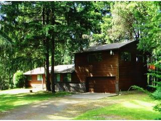 1801 Ridge View Dr, Sutherlin, OR 97479-9736