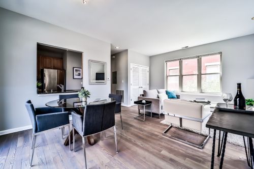 759 Eastman St, Chicago, IL 60610-6181