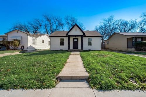 3313 8 Ave, Fort Worth TX  76110-3810 exterior