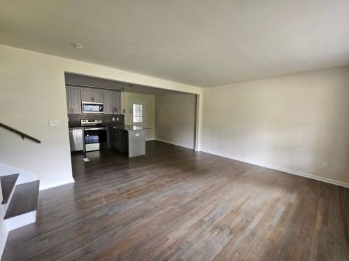 792 Magna Carta Dr, Atlanta GA  30318-6058 exterior