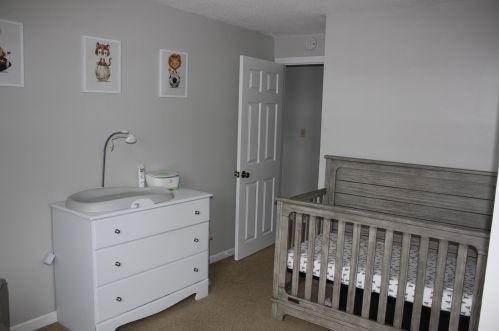 115 Fieldstone Dr, Londonderry NH  03053-2709 exterior