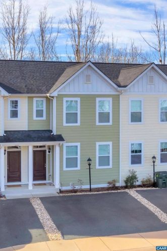 154 Longwood Dr, Charlottesville, VA 22903-4327