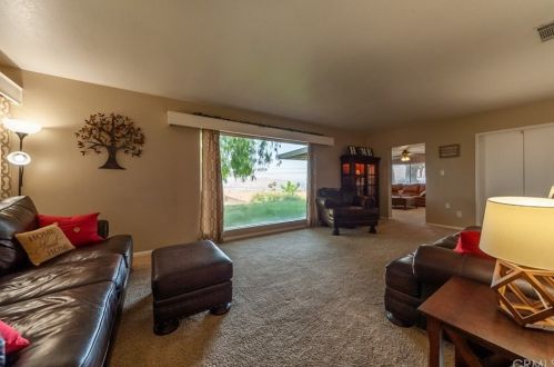 5500 Montero Dr, Riverside CA  92509-5632 exterior