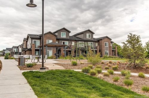 14653 Belleview Dr, Aurora CO 80015-2258 exterior