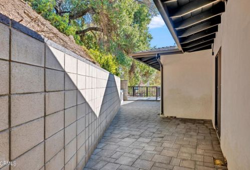 3132 Sparr Blvd, Glendale CA  91208-1663 exterior