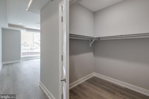 1719 27 St, Philadelphia PA 19121-2824 exterior