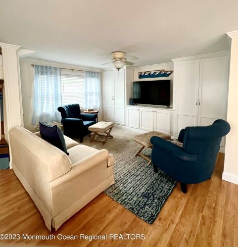 27 Shore Way, Lavallette NJ  08735-1937 exterior