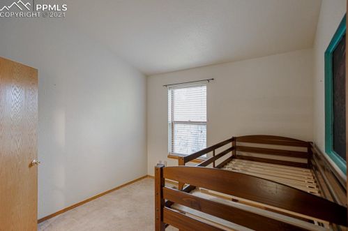 2730 Sunnywood Ave, Woodland Park CO  80863-9401 exterior