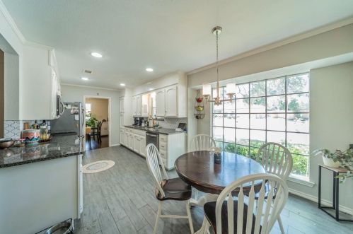 4128 Alicante Ave, Fort Worth TX  76133-5561 exterior