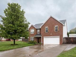6202 Buckhorn Rd, Greensboro, NC 27410-3124
