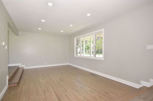 168 Winthrop Ave, Addison IL  60101-4711 exterior