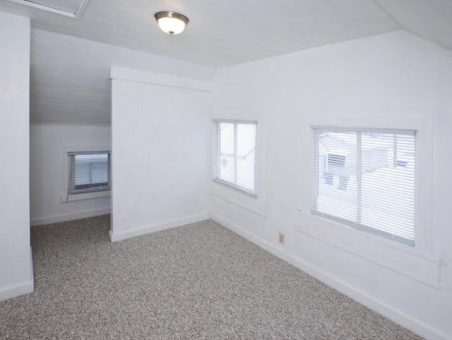 1075 Case Ave, Saint Paul MN  55106-3909 exterior