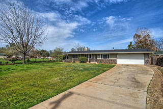 17590 Olinda Rd, Anderson, CA 96007-9325