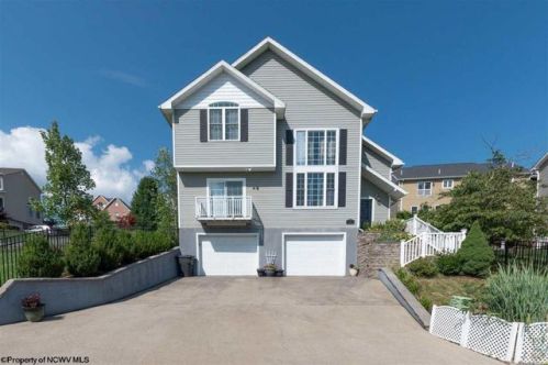 7 Mescal Ln, Morgantown WV  26501-2400 exterior