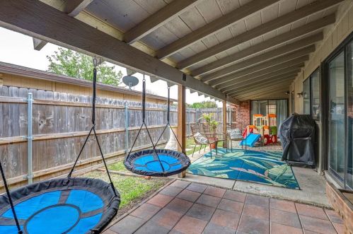 4213 Buckeye St, Fort Worth TX  76137-1107 exterior