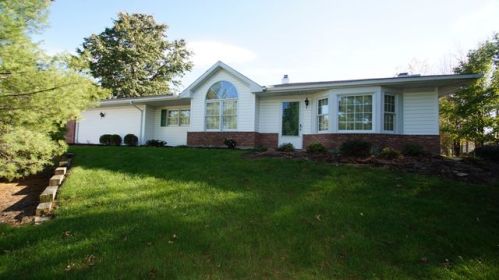 18416 Woodside Xing, Cleveland, OH 44149-6891