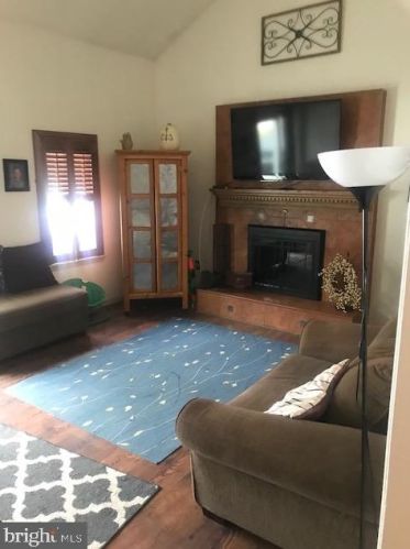 1539 Jefferson Ct, Lancaster PA  17602-1245 exterior