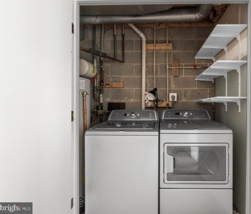 6100 Cliffside Trl, Columbia MD 21045-7412 exterior