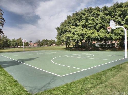 7 Figaro, Irvine CA  92606-0607 exterior