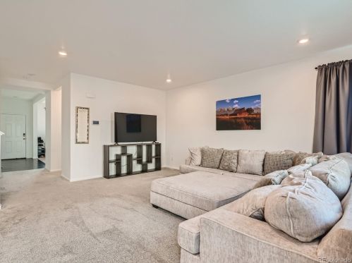 9348 Richfield St, Denver CO  80022-7156 exterior