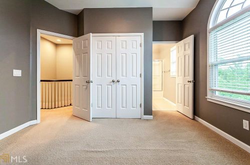 8615 Hope Mews Ct, Atlanta GA  30350-2961 exterior