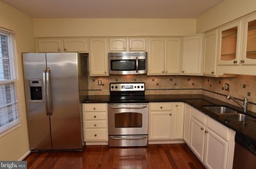 11729 Lone Tree Ct, Columbia MD  21044-4310 exterior