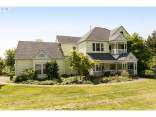 15955 150th Ave, Portland, OR 97224-1133