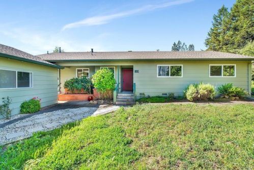763 Hurlbut Ave, Sebastopol, CA 95472-2825